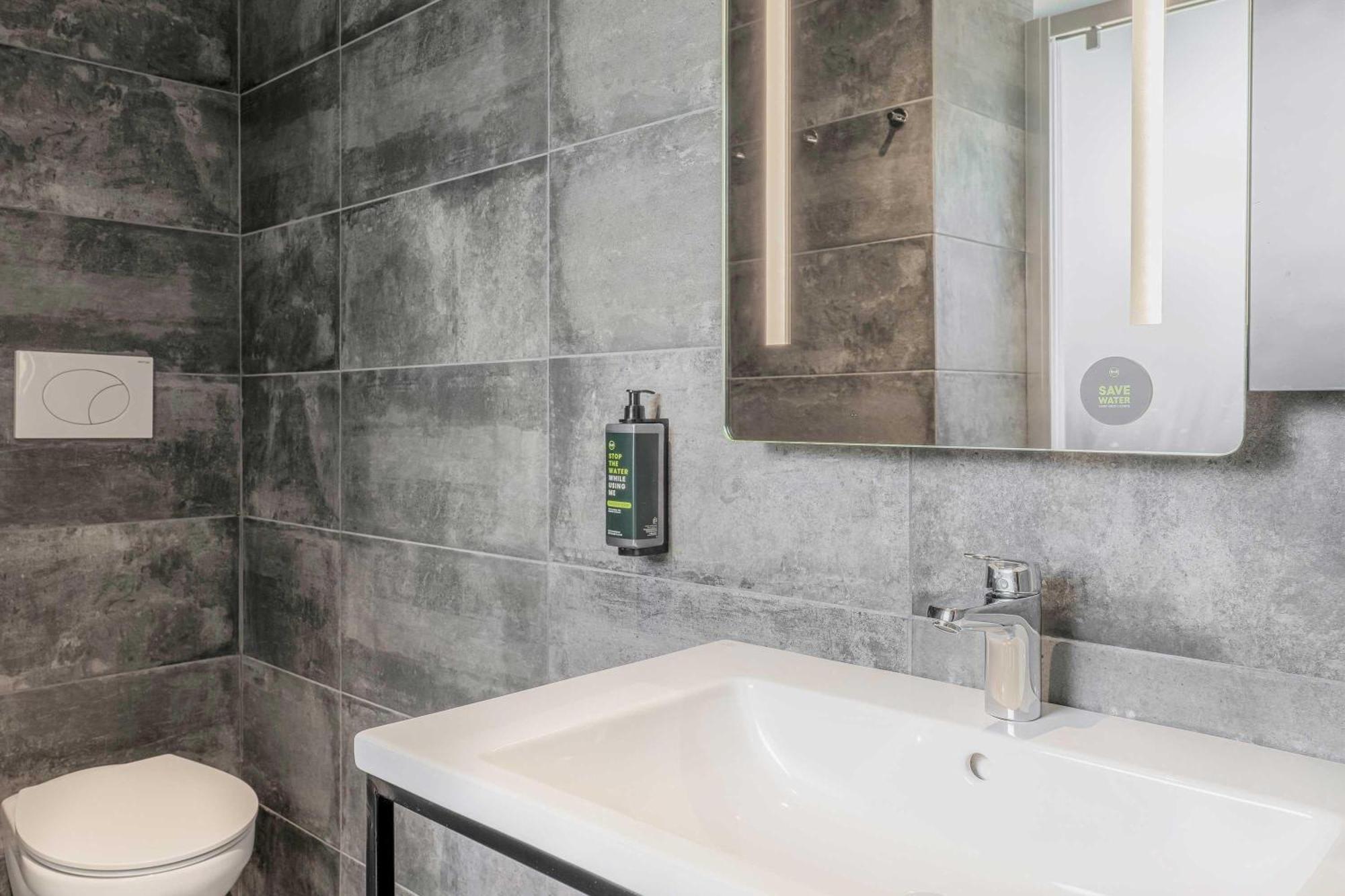 B&B Hotel Prato City Center Zewnętrze zdjęcie