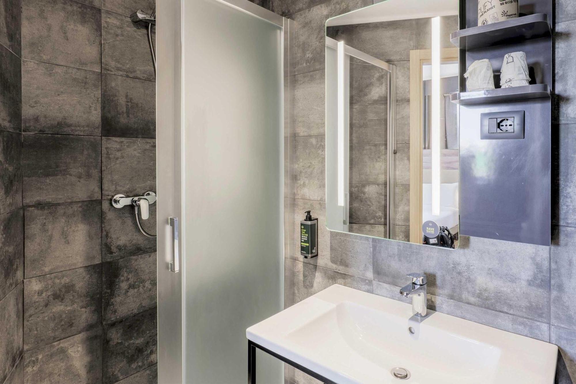 B&B Hotel Prato City Center Zewnętrze zdjęcie